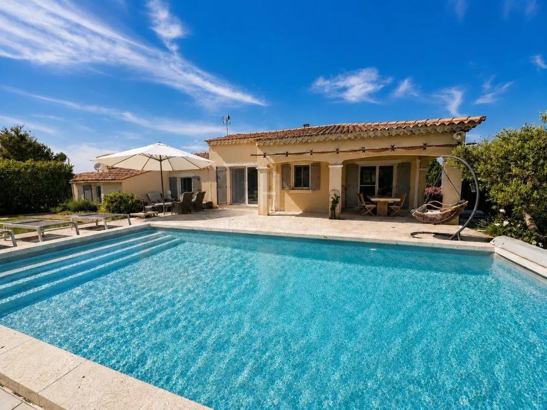 House in Maussane-les-Alpilles, Provence-Alpes-Côte d'Azur, France 2 - 18884045