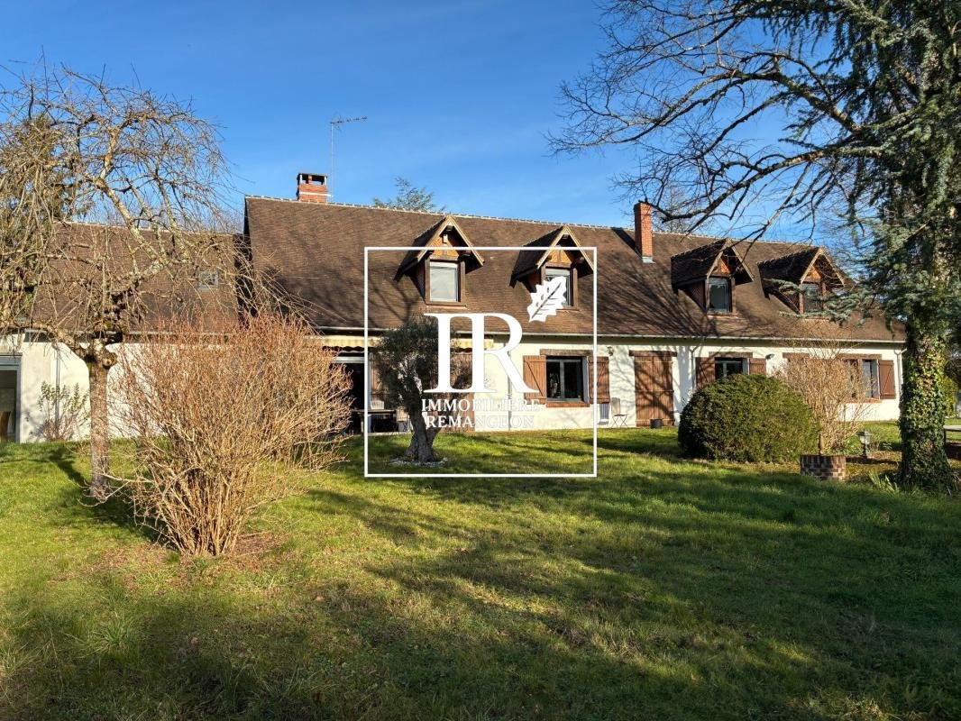 Casa en La Ferté-Saint-Aubin, Centro-Val de Loira, Francia 1 - 18881463