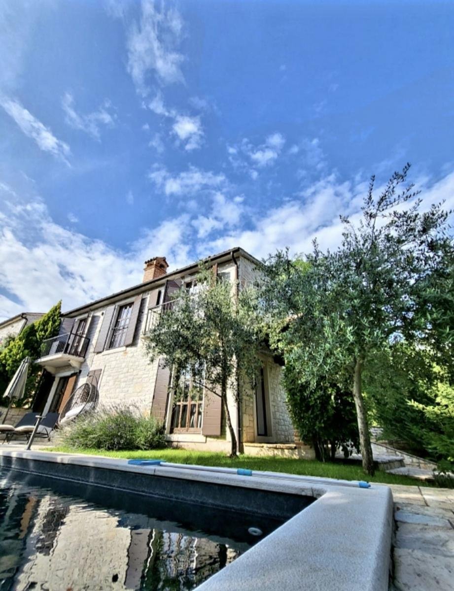 House in Sveti Lovrec Pazenaticki, Istria County, Croatia 2 - 18890621