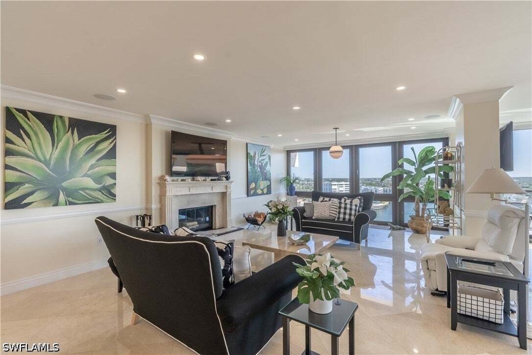 Condo in Naples, Florida, United States 3 - 18889639
