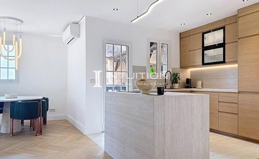 Apartment in Saint-Laurent-du-Var, Provence-Alpes-Côte d'Azur, France 1