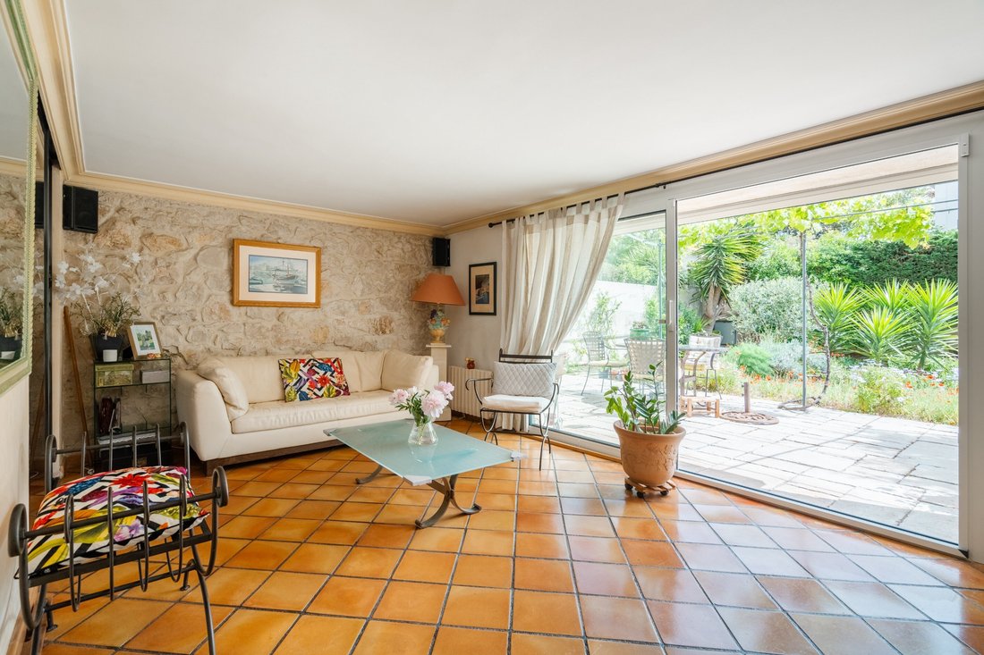 Haus in Bonneveine, 8e Arrondissement, Marseille 4 - 18320648