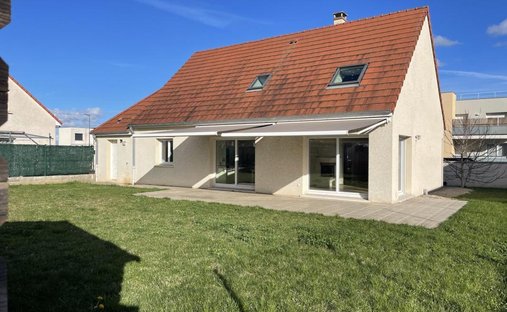 Casa en Perrigny-les-Dijon, Borgoña-Franco Condado, Francia 1
