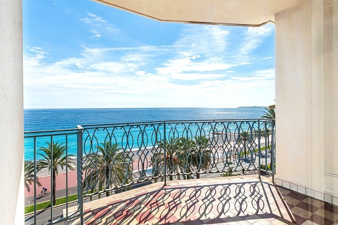 Appartement à Nice, Provence-Alpes-Côte d'Azur, France 3 - 18887173