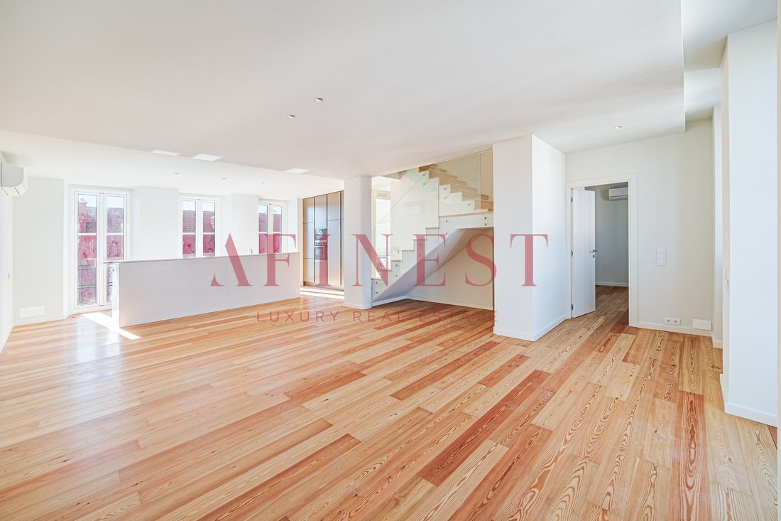Apartment in Estoril, Cascais e Estoril, Lisbon 4 - 18578016
