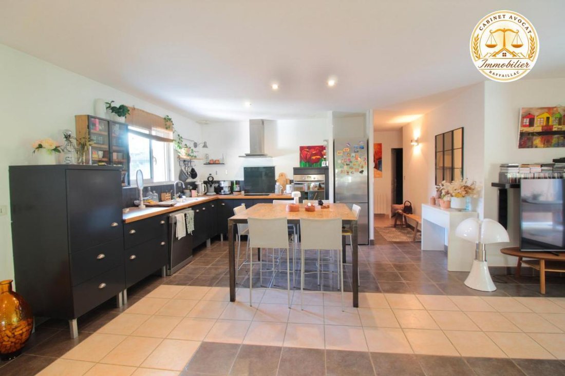 Villa en Centre Ville, Gujan-Mestras, Francia 3 - 18885318