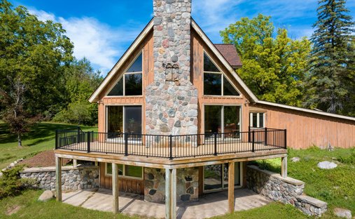 House in Central Lake, Michigan, United States 1