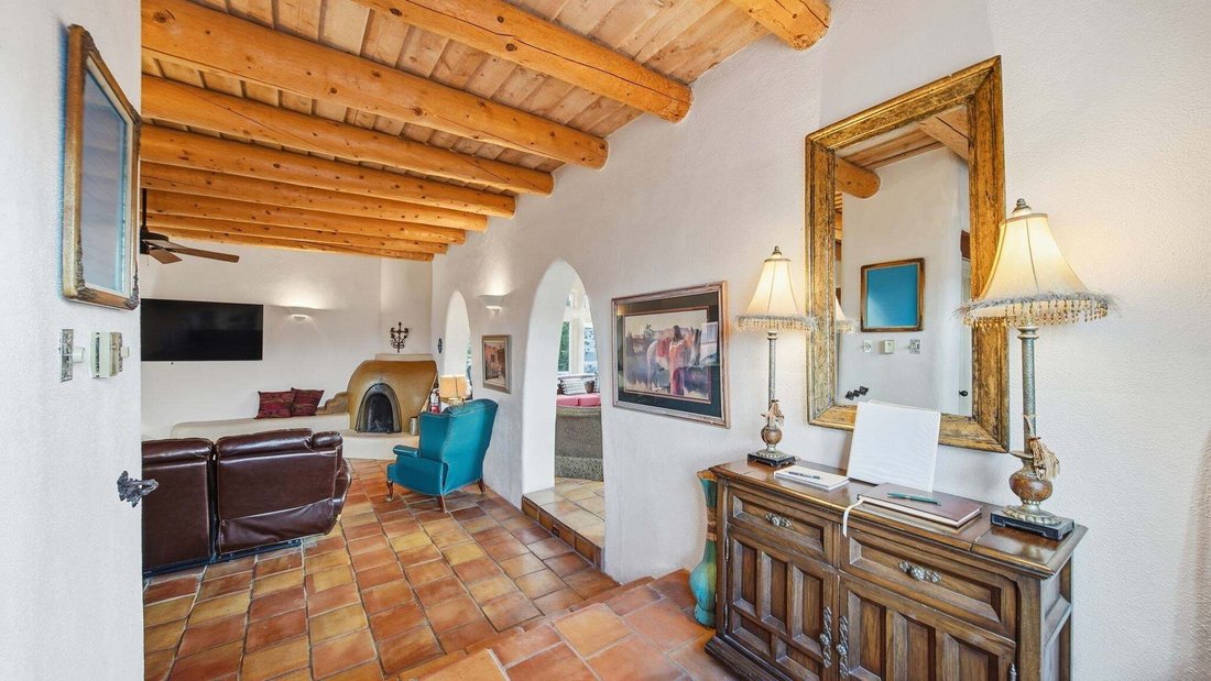 House in El Prado, New Mexico, United States 5 - 18888607