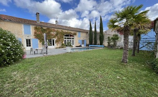 Haus in Fleac, Neu-Aquitanien, Frankreich 1