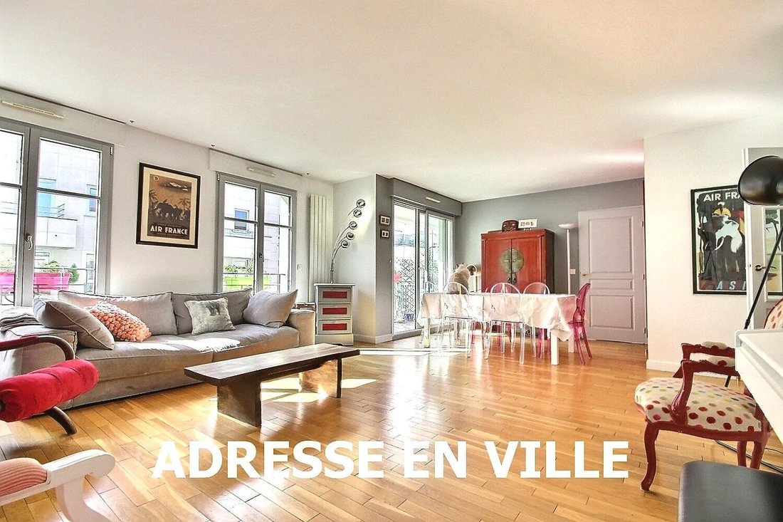 Apartment in Hôtel de Ville-Planchette, Levallois-Perret, France 1 - 18883561