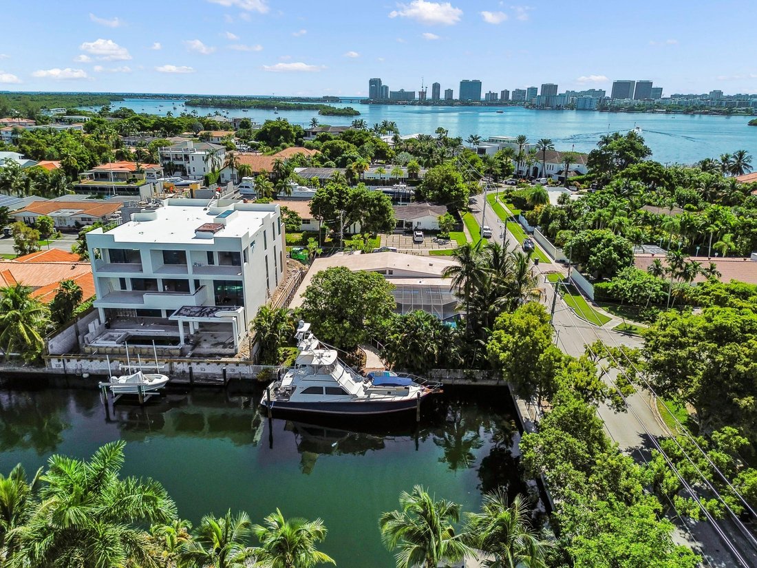 House in North Miami Beach, Florida, United States 3 - 18889866