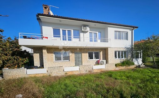 House in Grad Pula, Istria County, Croatia 1