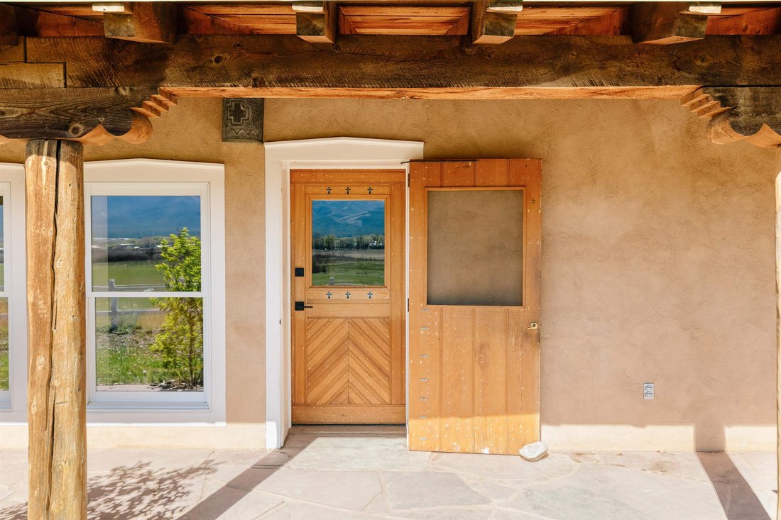 House in El Prado, New Mexico, United States 5 - 18888569