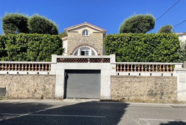 Casa en Les Cougoulins-Rastines, Antibes, Francia 2 - 18880561