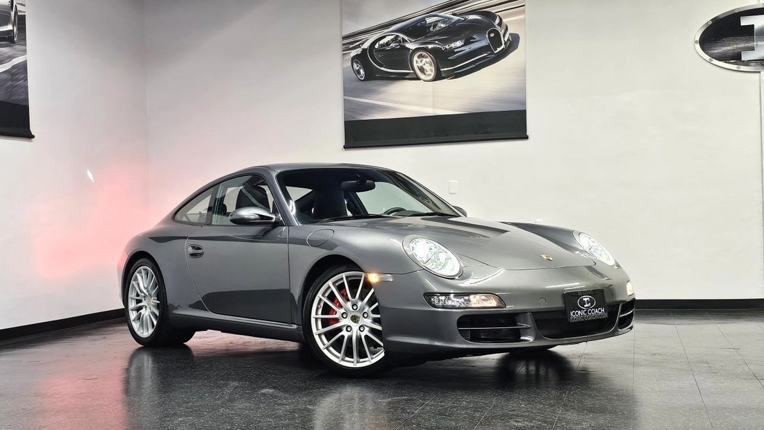 Coupe in San Diego, CA, United States 1 - 18892344