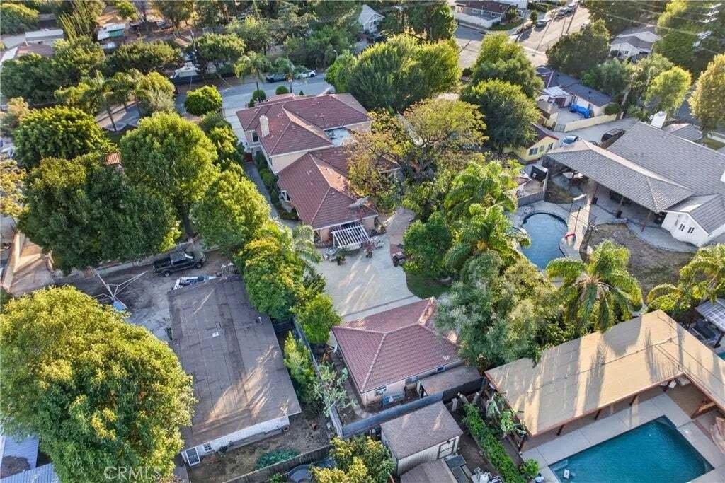 Condo in Los Angeles, California, United States 4 - 18890017