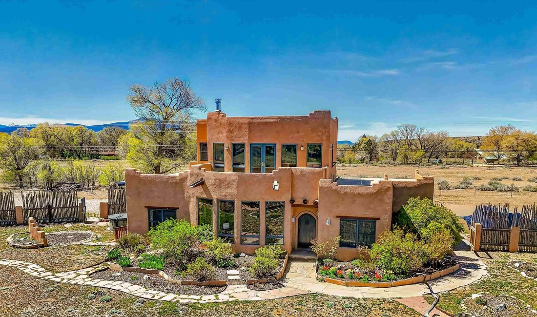 House in El Prado, New Mexico, United States 1 - 18888554