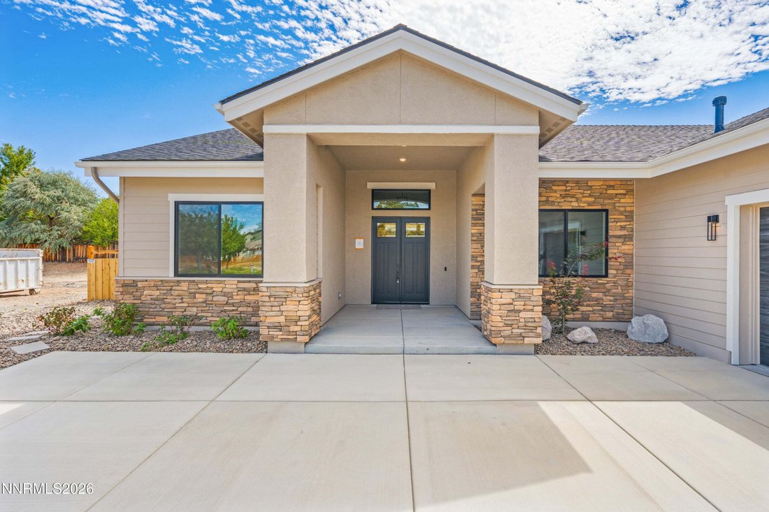 House in Sparks, Nevada, United States 4 - 17162143