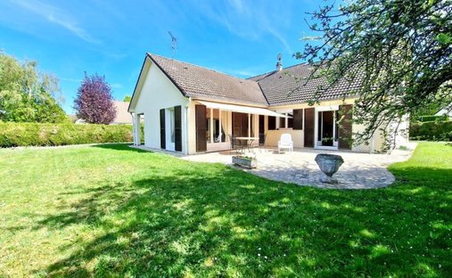 Haus in Forêts-Champs, Ozoir-la-Ferrière, Frankreich 1