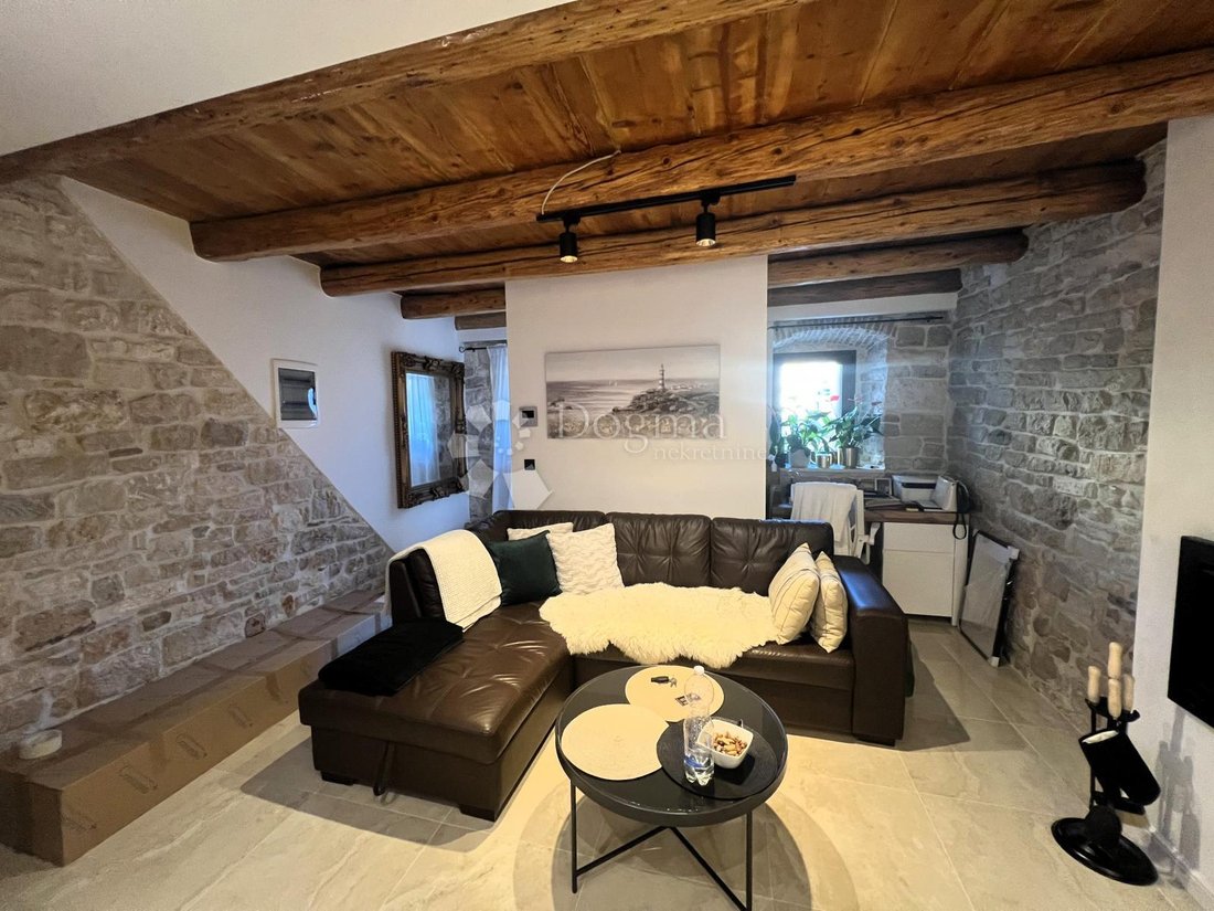 Wohnung in Grad Pula, Gespanschaft Istrien, Kroatien 1 - 18891703