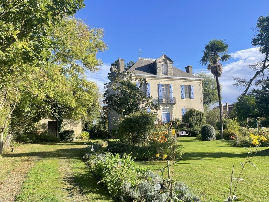 Maison à Mirande, Occitanie, France 1 - 18883683