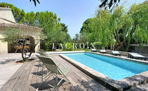 Maison à Althen-des-Paluds, Provence-Alpes-Côte d'Azur, France 1