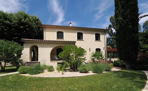 House in Dieulefit, Auvergne-Rhône-Alpes, France 1