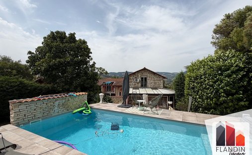Haus in Soucieu-en-Jarrest, Auvergne-Rhone-Alpen, Frankreich 1