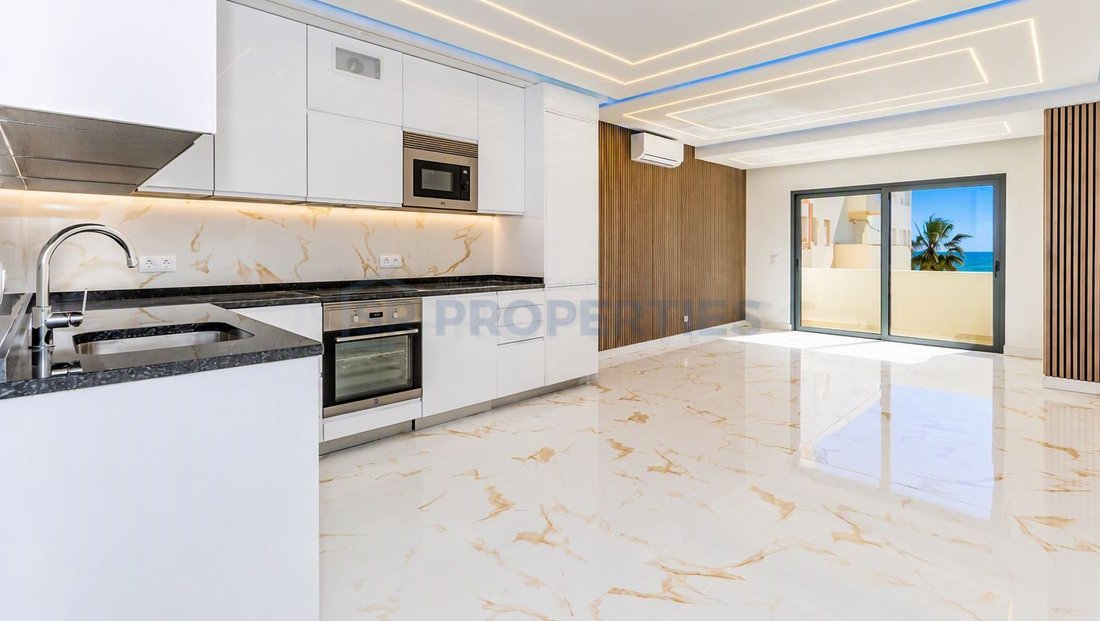 Apartment in Quarteira, Algarve, Portugal 1 - 18438161