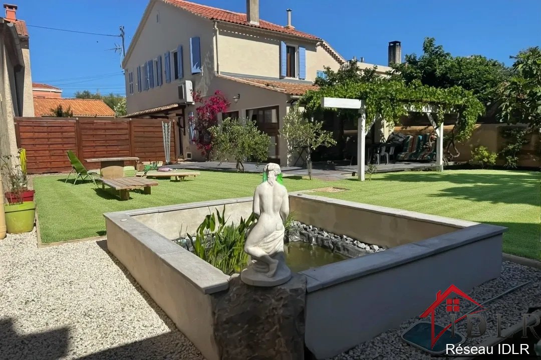 Villa in Les Routes, Toulon, France 2 - 18881080