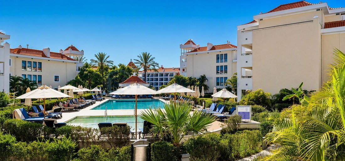 Apartment in Vilamoura, Quarteira, Algarve 1 - 18438075