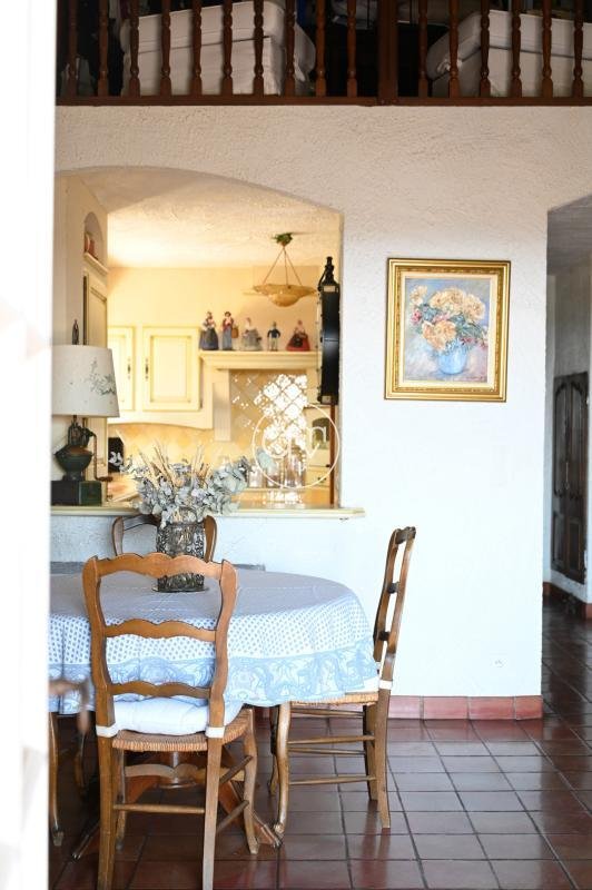 Casa en Hyères, Provenza-Alpes-Costa Azul, Francia 4 - 18885883