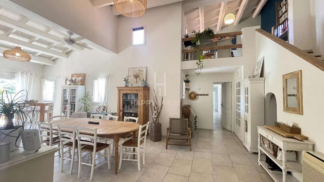 Casa en Mouriès, Provenza-Alpes-Costa Azul, Francia 4 - 18880586