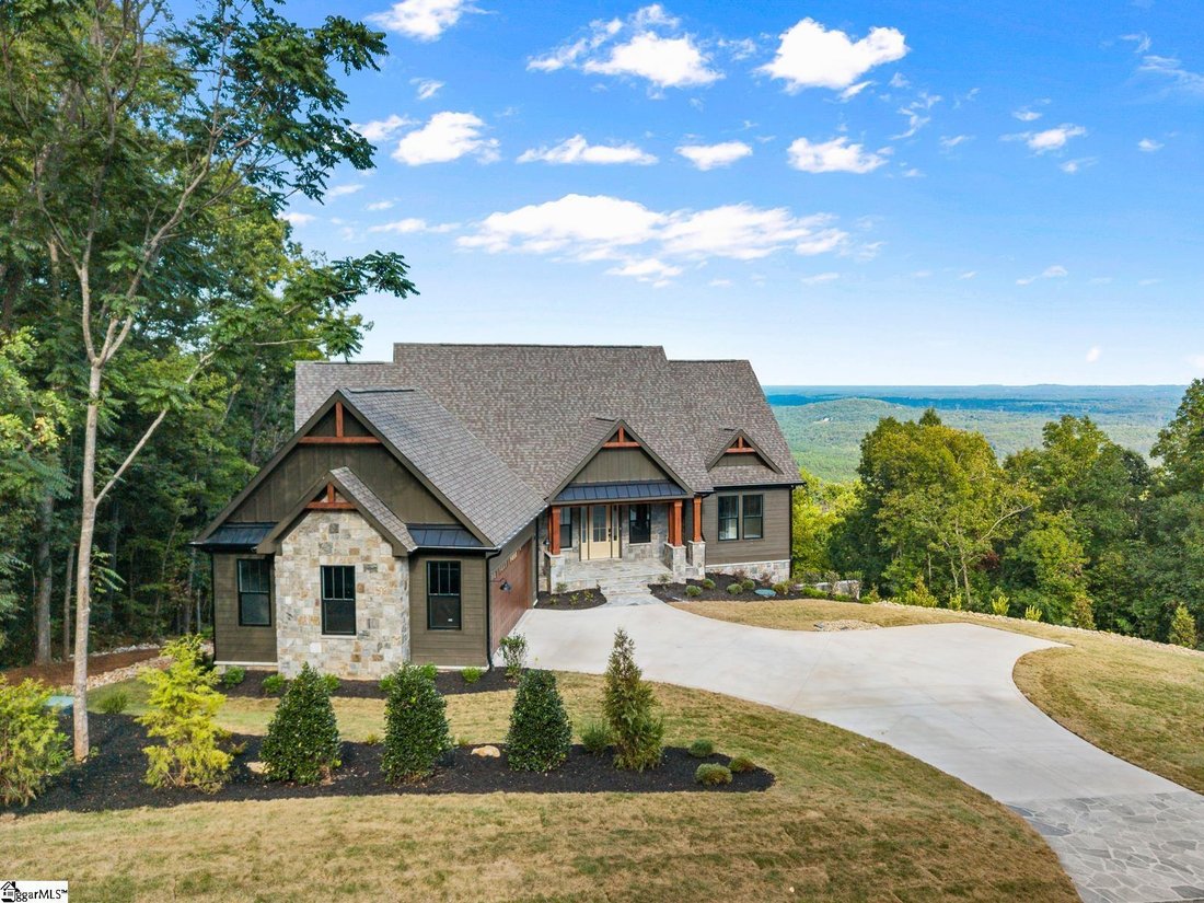 House in Landrum, South Carolina, United States 1 - 17793855