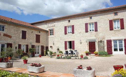 Casa de Campo en Grand Centre, Albi, Francia 1
