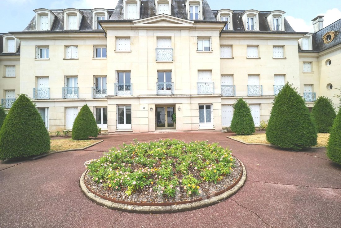 Wohnung in Notre Dame, Versailles, Frankreich 1 - 18888781