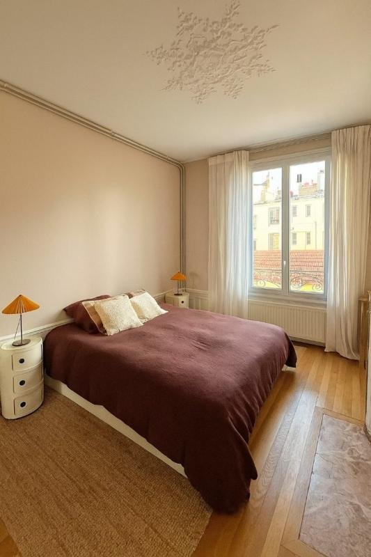 Wohnung in Wilson-Rivay, Levallois-Perret, Frankreich 2 - 18885658