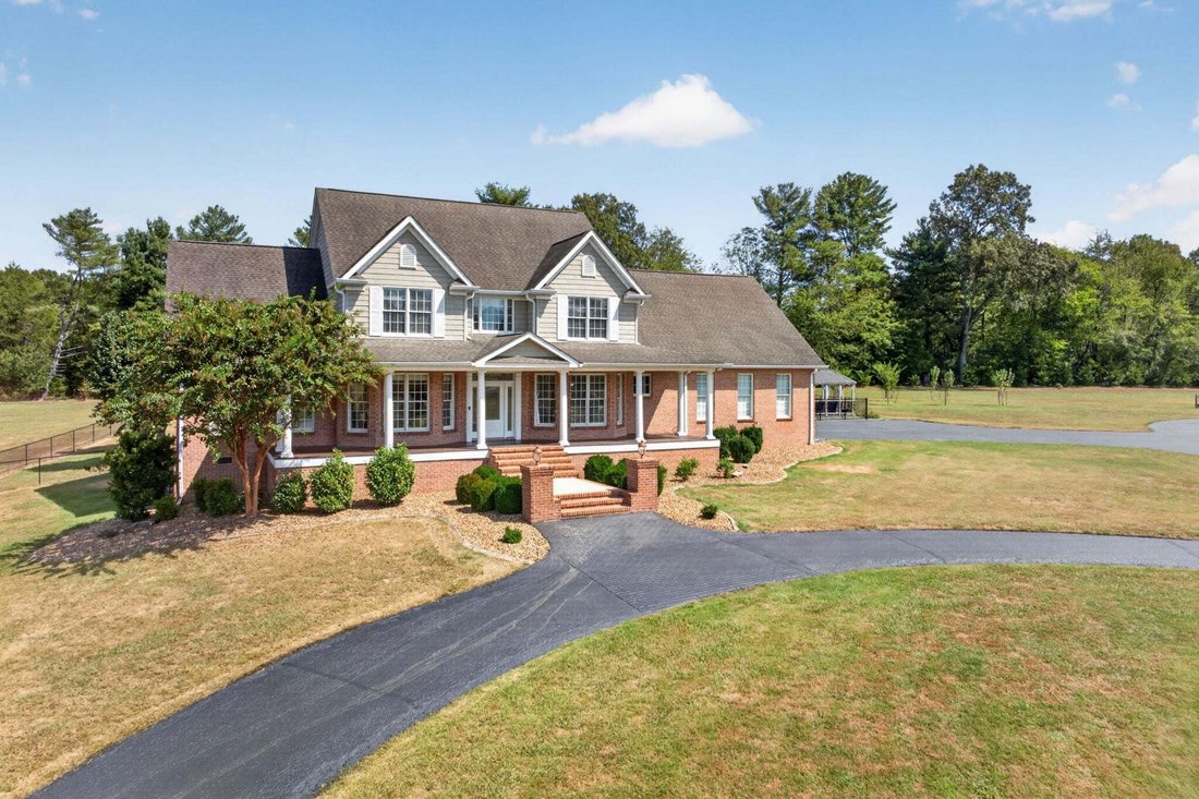 House in Tullahoma, Tennessee, United States 3 - 18879008