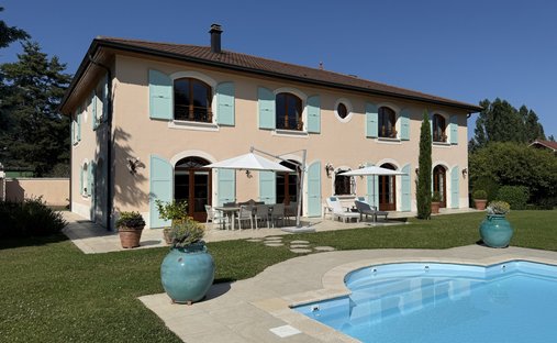 Casa en Échenevex, Auvernia-Ródano-Alpes, Francia 1