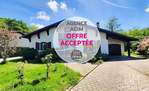 Villa a Est, Saint-Vincent-de-Tyrosse, Francia 1