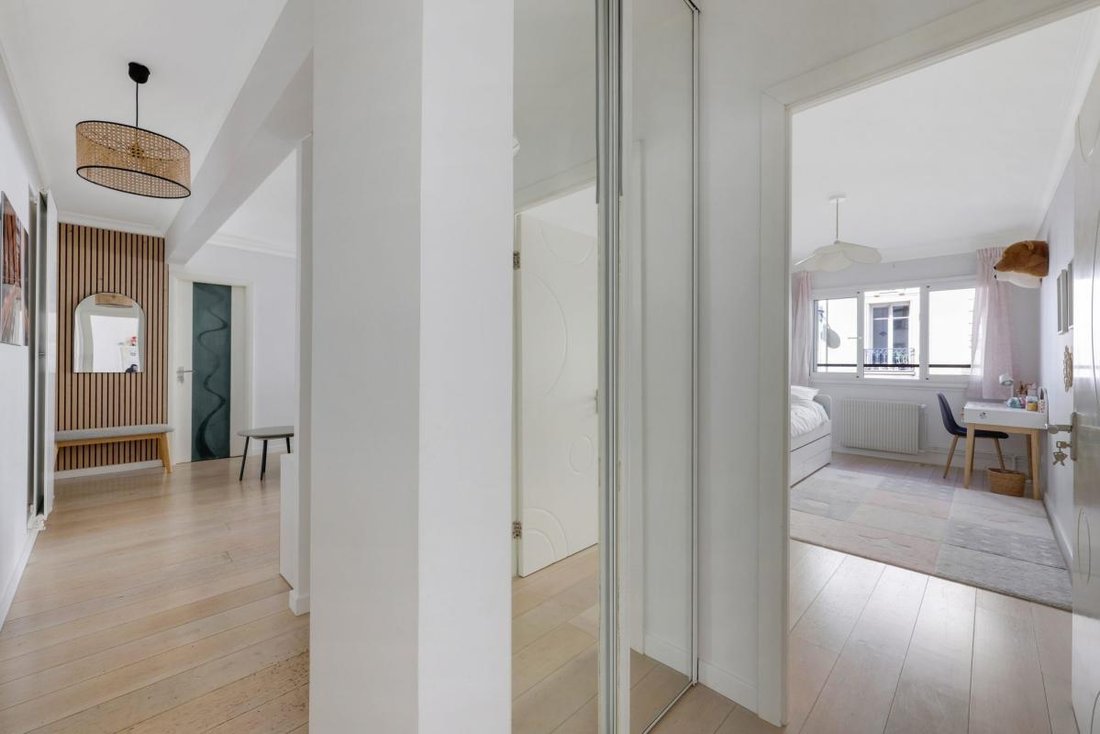 Appartement à La Fourche-Guy Môquet, Paris 17e Arrondissement, Paris 5 - 18882075