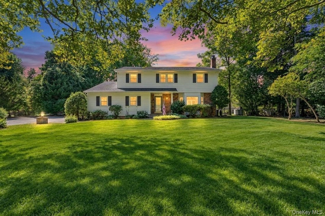 House in Huntington Station, New York, United States 2 - 18888911