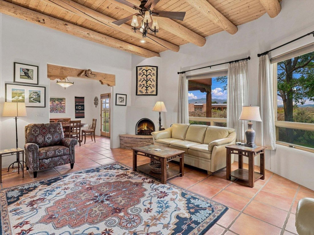 House in El Prado, New Mexico, United States 4 - 18888641