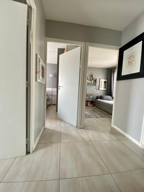Apartamento en Creteil, Isla de Francia, Francia 5 - 18883623