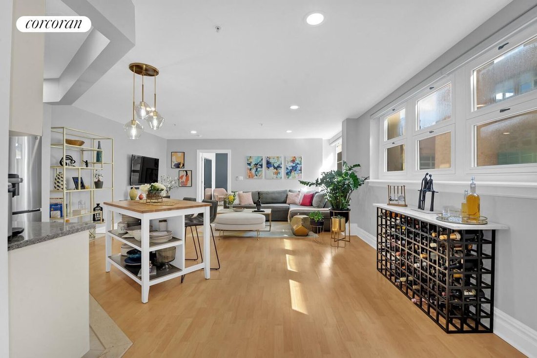 Co Op in New York, New York, United States 1 - 18886704