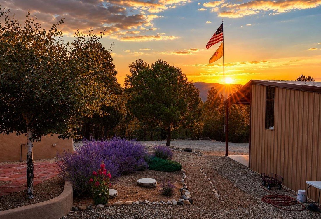 House in Valdez, New Mexico, United States 2 - 18888505
