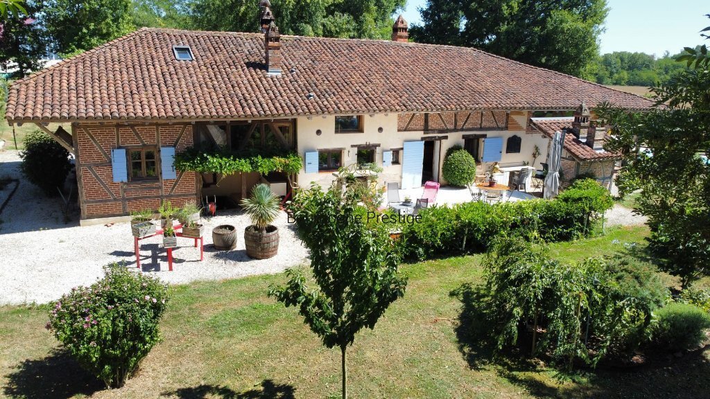 Maison à Louhans-Châteaurenaud, Bourgogne-Franche-Comté, France 2 - 18882502