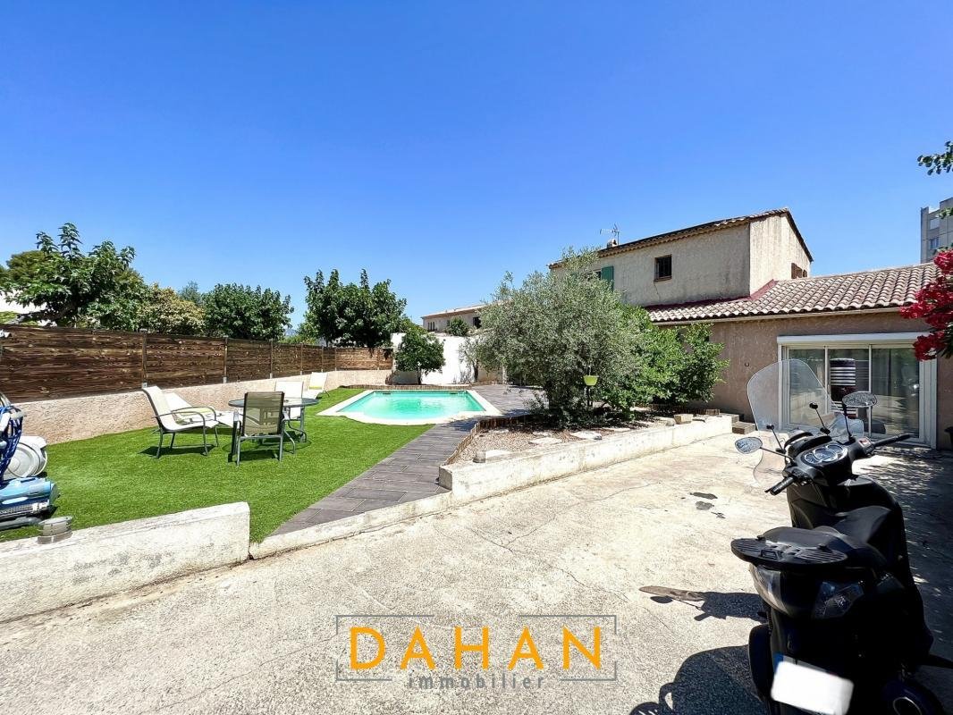 Villa in Les Olives, 13e Arrondissement, Marseille 2 - 18880624