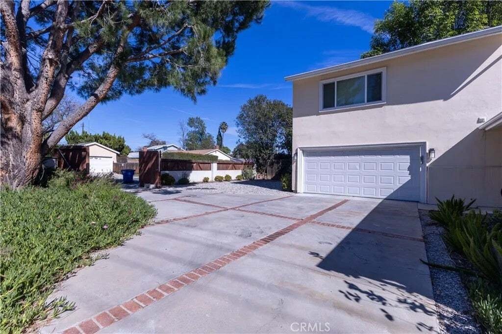 House in Los Angeles, California, United States 3 - 18879282