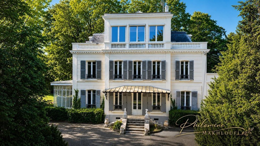 Villa in Le Mee-sur-Seine, Ile-de-France, France 3 - 18884725
